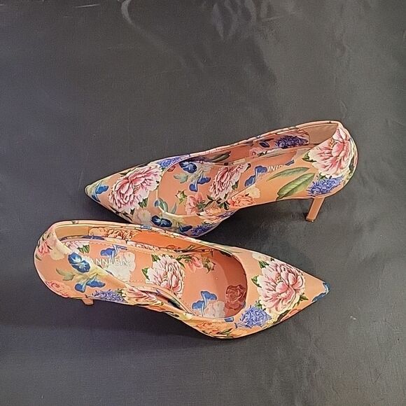 BRAND NEW GIANNI BINI THIN HEEL POINTED TOE MULTI-COLOR FLORAL WOMEN"S SHOE - Picture 7 of 12